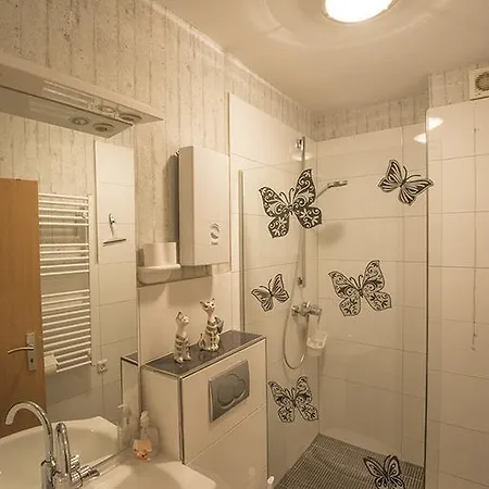 Wietheger's Gaestehaus Strycktal Ii * فيلنغن